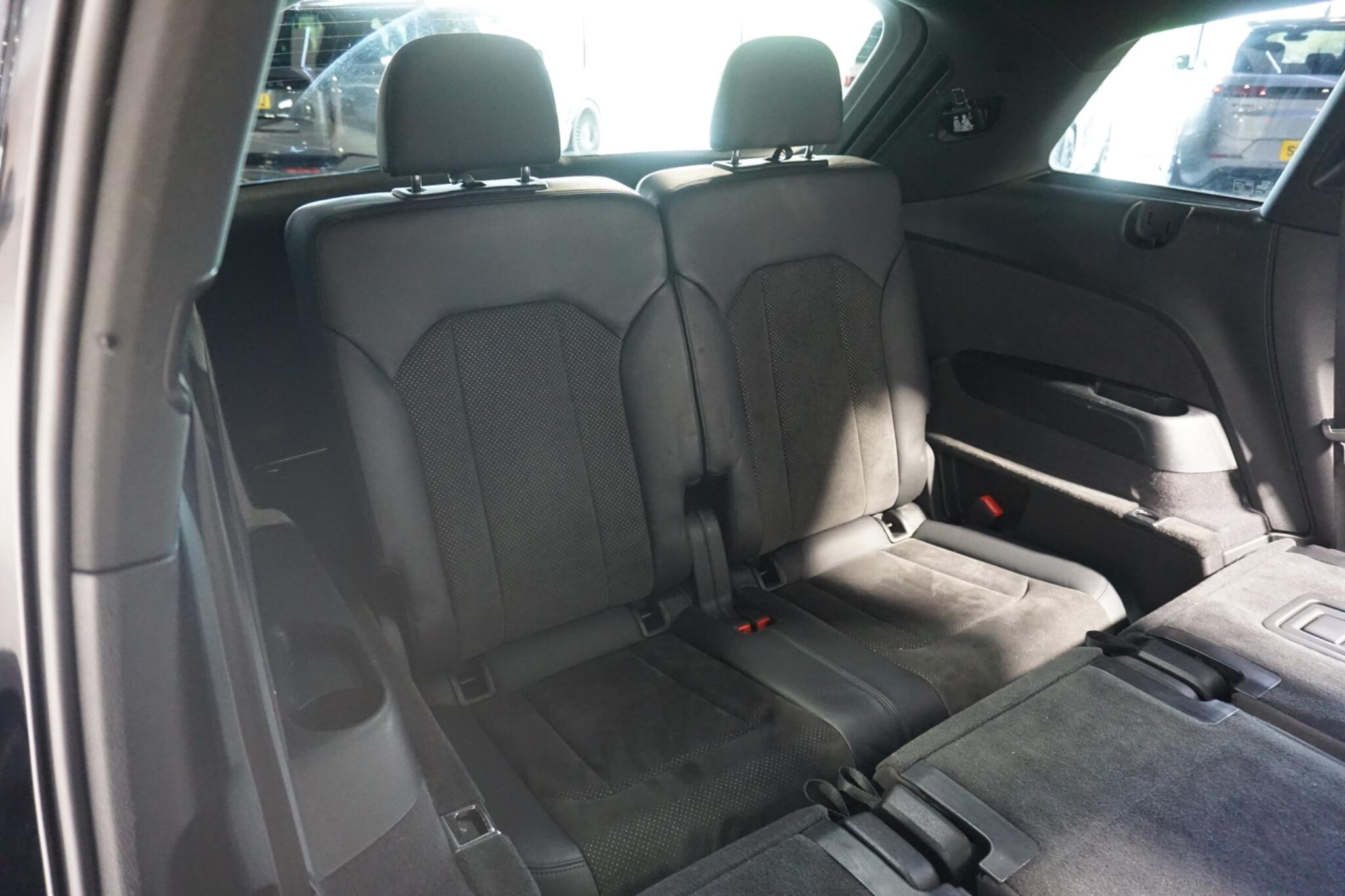 Audi Q7 3.0 TDI V6 50 S line SUV 5dr Diesel Tiptronic quattro Euro 6 (s/s) (286 ps)